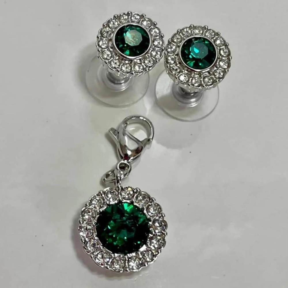 Authentic Origami Owl Swarovski Crystal Emerald Stud Earrings & Dangle set